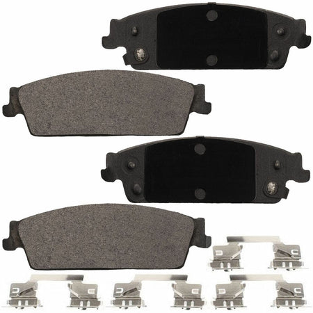 Rear Ceramic Brake Pads For Chevy Silverado Sierra 1500 Yukon Suburban Cadillac
