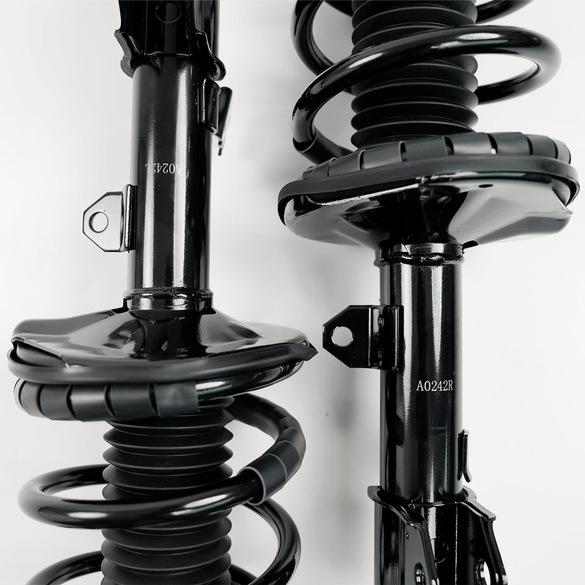 Loaded Front Complete Struts w/Spring Assembly Fit For Toyota Matrix 2003-2008