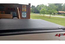 Load image into Gallery viewer, Tonnopro Loroll Tonneau Cover