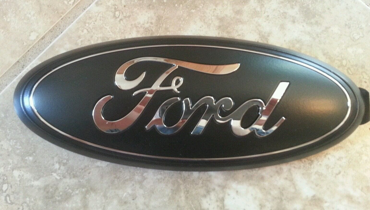 Ford emblem 9" w/o backup camera 2010-2014 matte black