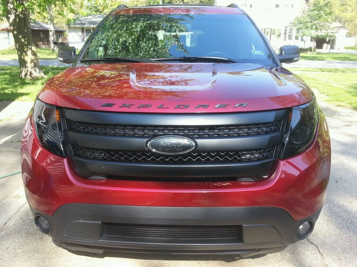 Ford emblem 9" w/o backup camera 2010-2014 matte black