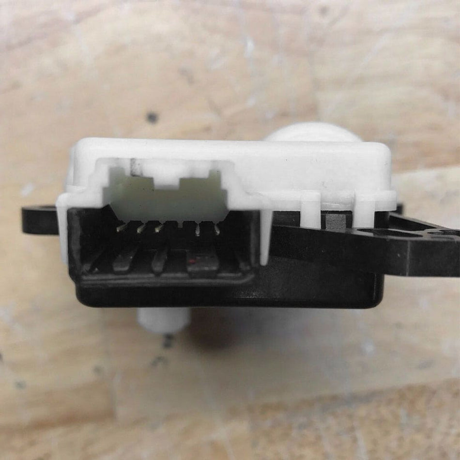 New OEM YH1779 Ford AA5Z19E616C HVAC Heater Blend Door Actuator
