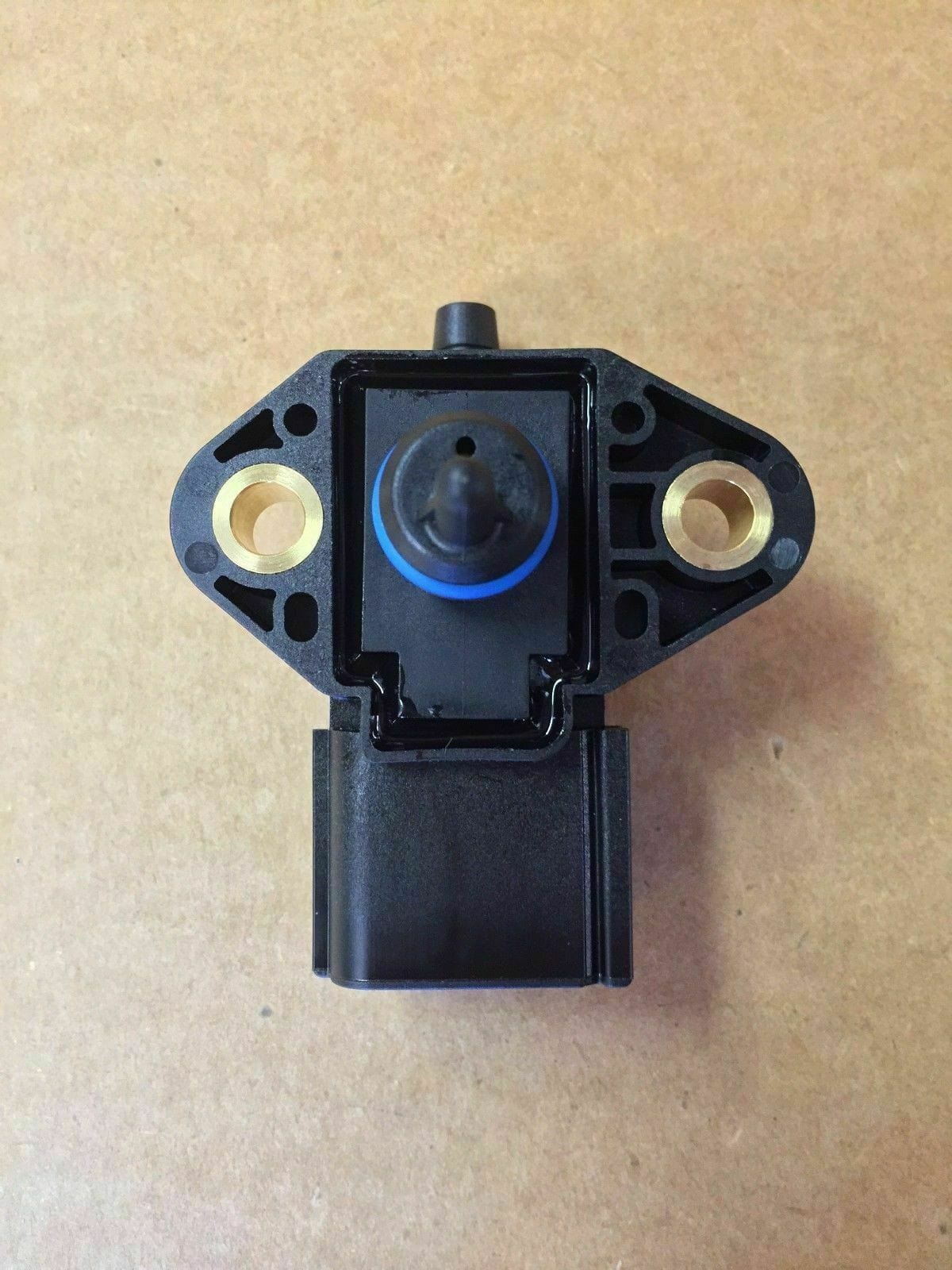New Ford Motorcraft Fuel Injection Pressure Sensor CM-5229 3F2Z-9G756-AC