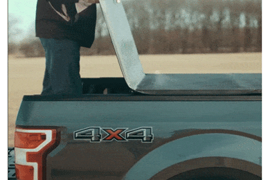 Leer Latitude SC Tonneau Cover - Folding Truck Bed Cover