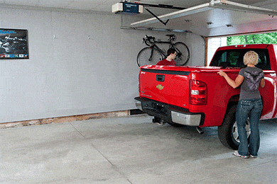 Undercover Lux Tonneau Cover - Hinged Tonneau Truck Bed Cover